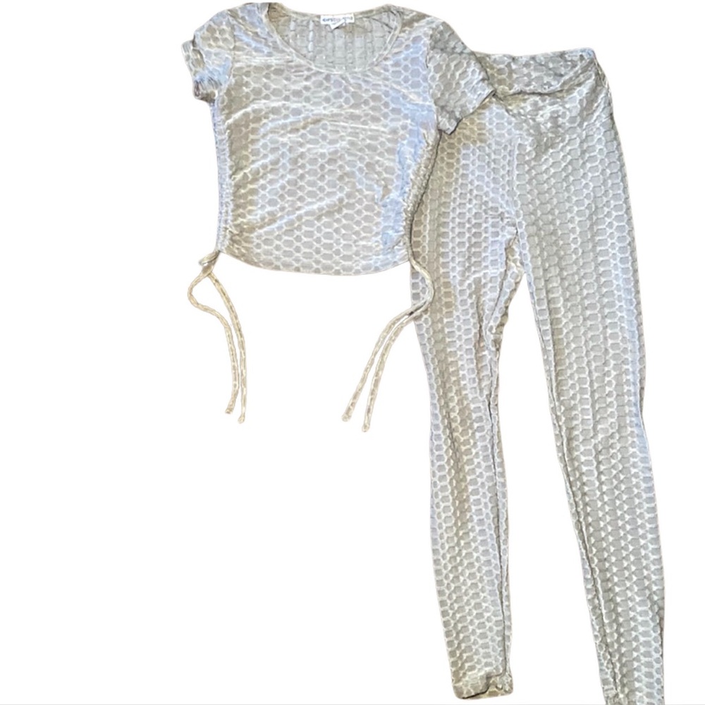 Hearts Collective matching athletic set in gray with ruching